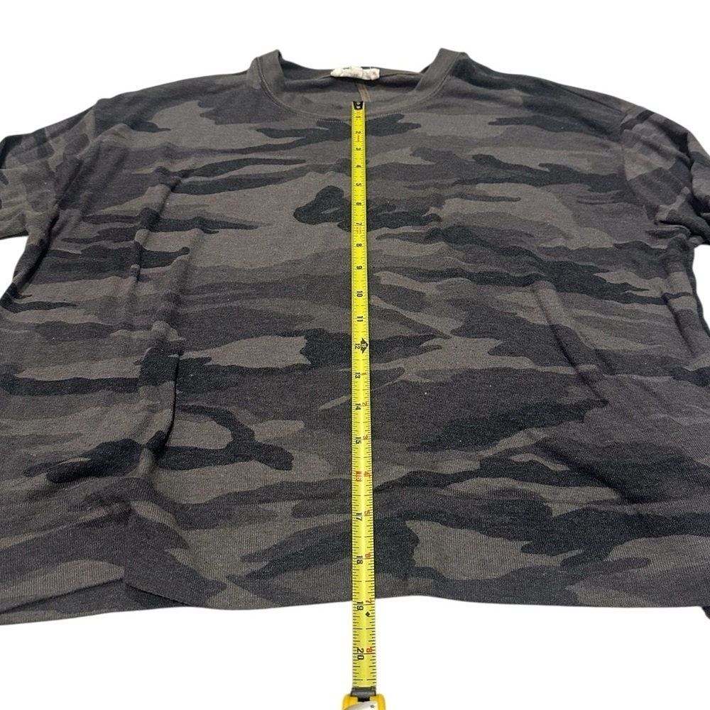 NWOT Splendid Gray Camo Supersoft Pullover Small - Picture 7 of 7